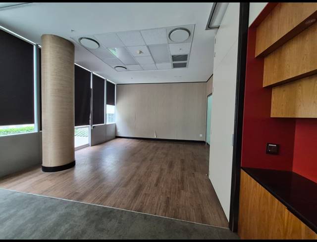 560M² OFFICE TO LET IN SANDTON CENTRAL